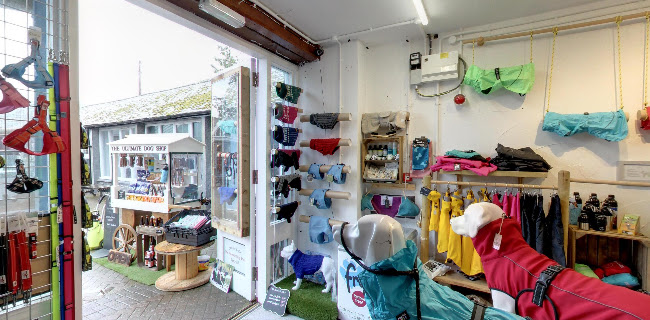 Comments and reviews of Canine & Co - The Ultimate Dog Shop