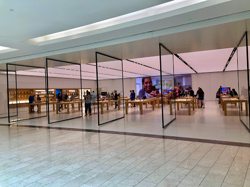 Computer Store «Apple Natick Collection», reviews and photos, 1245 Worcester St, Natick, MA 01760, USA