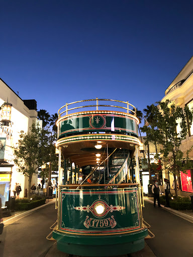 Shopping Mall «The Grove», reviews and photos, 189 The Grove Dr, Los Angeles, CA 90036, USA