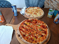 Plats et boissons du Pizzeria FRANCE PIZZA ORRY LA VILLE - n°18