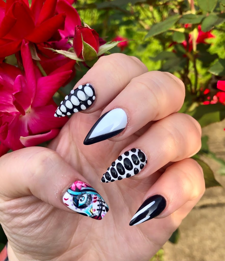 Love Lash & Polish 16066