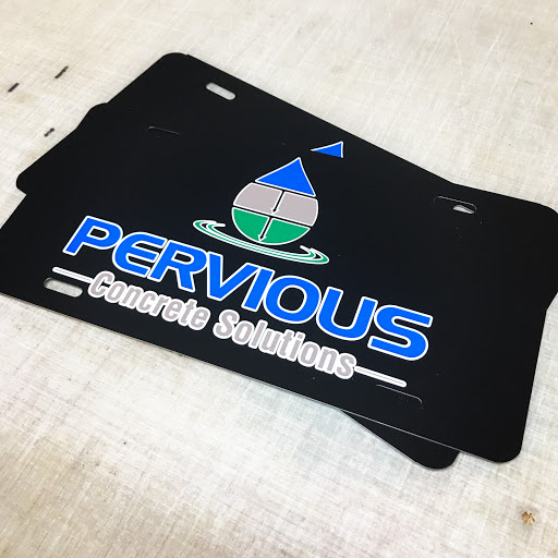 Sign Shop «Hue Graphics & Apparel, LLC», reviews and photos, 1365 4 Th Ave, Auburn, GA 30011, USA