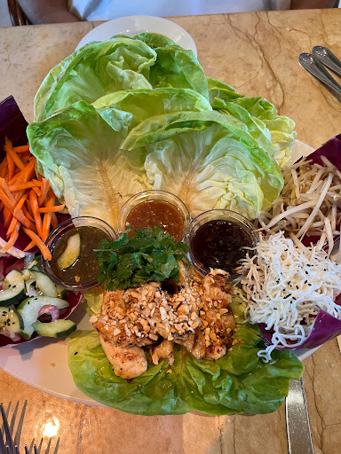 Restaurant «The Cheesecake Factory», reviews and photos, 930 N Milwaukee Ave, Lincolnshire, IL 60069, USA