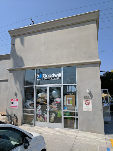 Donations Center «Goodwill Bookstore and Donation», reviews and photos