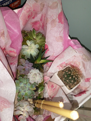 Florist «Lily & Vine floral Design», reviews and photos, 405 Migeon Ave, Torrington, CT 06790, USA