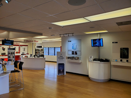 Cell Phone Store «Verizon Authorized Retailer, TCC», reviews and photos, 2190 Southport Rd #13, Spartanburg, SC 29302, USA
