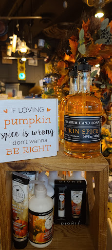 American Restaurant «Cracker Barrel Old Country Store», reviews and photos, 1913 Epps Bridge Pkwy, Athens, GA 30606, USA