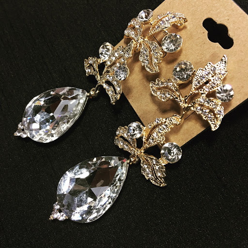 Boutique «Red Boutique», reviews and photos, 400 Ernest W. Barrett Pkwy, Kennesaw, GA 30144, USA