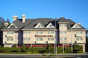 Woodcrest Hotel image