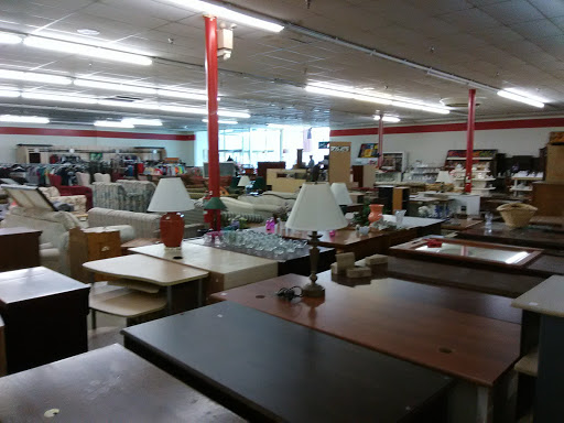 Thrift Store «Wayside Christian Mission Bargain Center», reviews and photos