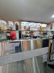 Photo n°29 de P5 Pizza Crêpe St Geneviève des bois à Sainte-Geneviève-des-Bois ()