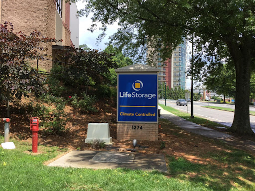 Self-Storage Facility «Life Storage», reviews and photos, 1274 Crown Pointe Pkwy, Dunwoody, GA 30338, USA