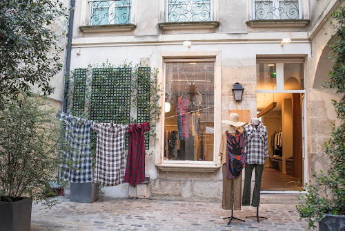 Magasin de vêtements 45R Marais Paris