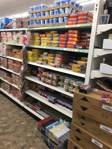 Dollar Store «Dollar Tree», reviews and photos, 1041 Vine St, Healdsburg, CA 95448, USA