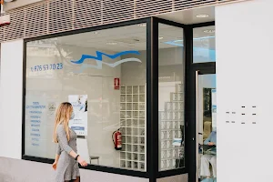 Centro Dental Torres Plaza Roma | Odontólogos Zaragoza image