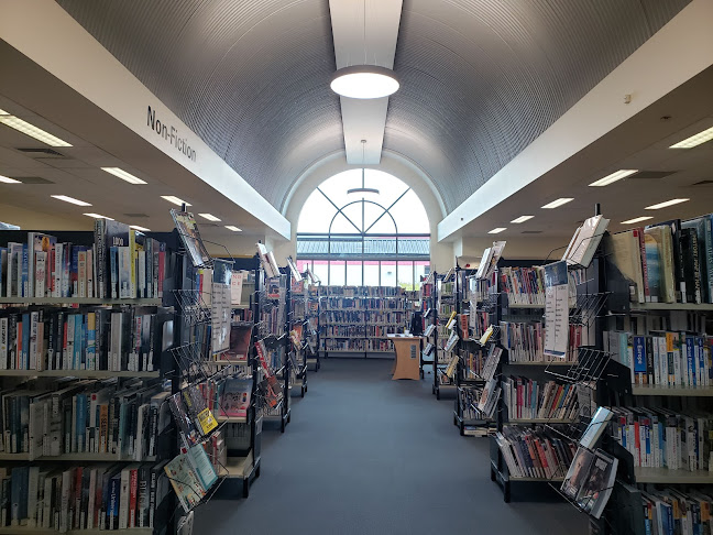 Reviews of Waipa District Libraries - Cambridge in Cambridge - Library