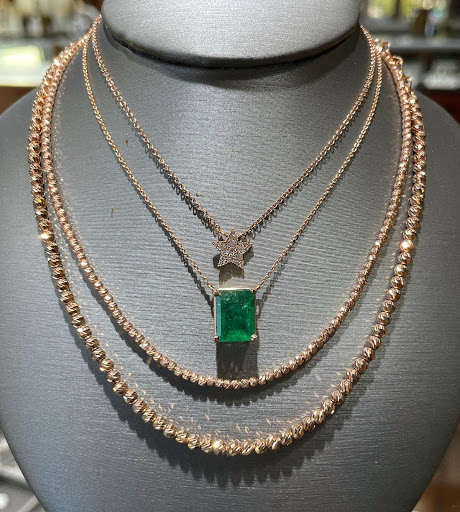 Jewelry Store «Jean Pierre Jewelers», reviews and photos, 21400 Ventura Blvd, Woodland Hills, CA 91364, USA