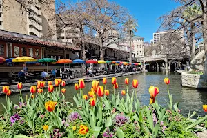 River walk boat image