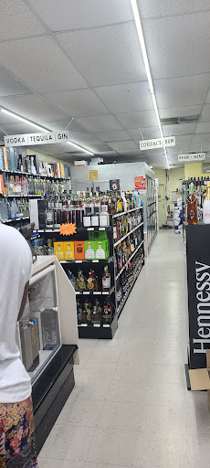 Liquor Store «CPD WINE & LIQUOR», reviews and photos, 5100 US Hwy 98 N, Lakeland, FL 33809, USA
