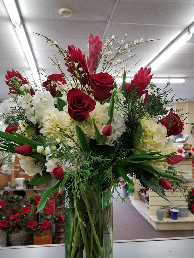 Florist «Niles Flowers & Gift», reviews and photos, 7667 N Milwaukee Ave, Niles, IL 60714, USA