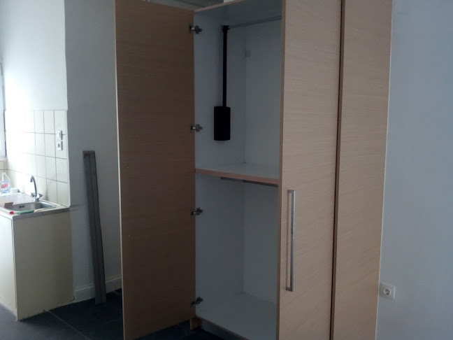 Αριθμός τηλεφώνου ΞΥΛΟΥΡΓΕΙΟ ΡΟΥΣΣΟΣ έπιπλα,ντουλάπια,κουζίνα,μπάνιο,πόρτες,κοπή ραφιών ξύλων