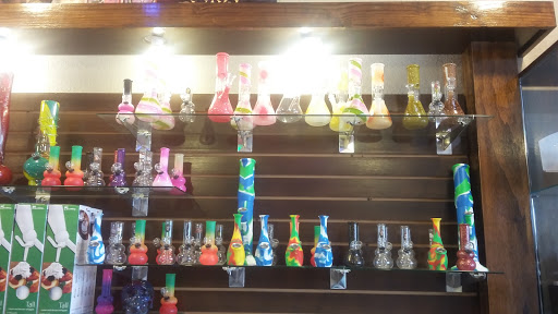 Tobacco Shop «1 Stop Smoke Shop», reviews and photos, 10821 N 56th St, Temple Terrace, FL 33617, USA