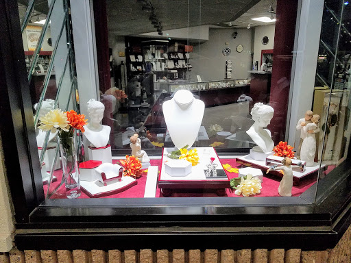 Jewelry Repair Service «Dunbar Jewelers», reviews and photos, 435 Hartford Turnpike, Vernon, CT 06066, USA