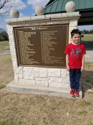 Park «Red Bird Park», reviews and photos, 1005 W Red Bird Ln, Dallas, TX 75232, USA