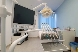 Crinadent Dental Clinic image