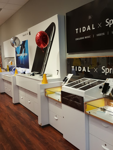 Cell Phone Store «Sprint Store», reviews and photos, 707 Neshaminy Mall #602, Bensalem, PA 19020, USA