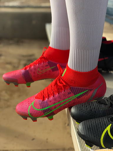 Sporting Goods Store «Niky’s Sports», reviews and photos, 3537 Tweedy Blvd, South Gate, CA 90280, USA