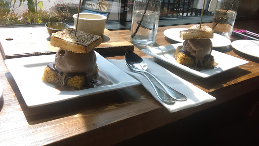 Restaurant «BROWNDOG Barlor», reviews and photos, 33314 Grand River Ave, Farmington, MI 48336, USA