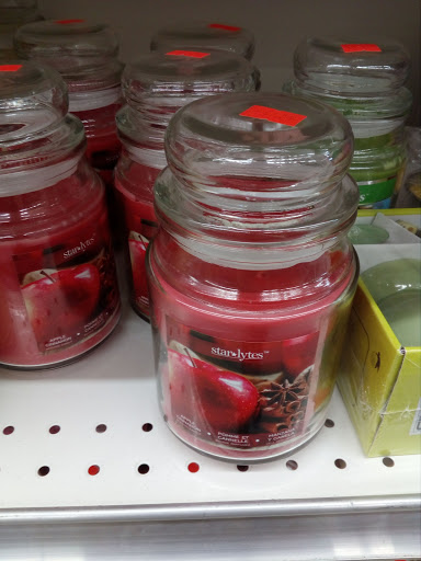 Variety Store «Five Below», reviews and photos, 1851 Sunrise Hwy, Bay Shore, NY 11706, USA