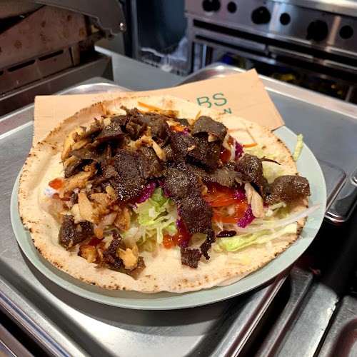 Comments and reviews of Kebabs on Queen