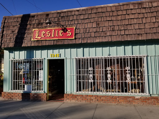 Leslie's Antiques & Consignment Store