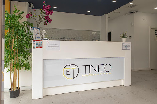 Clínica Dental Tineo en Moraleja, Cáceres‎