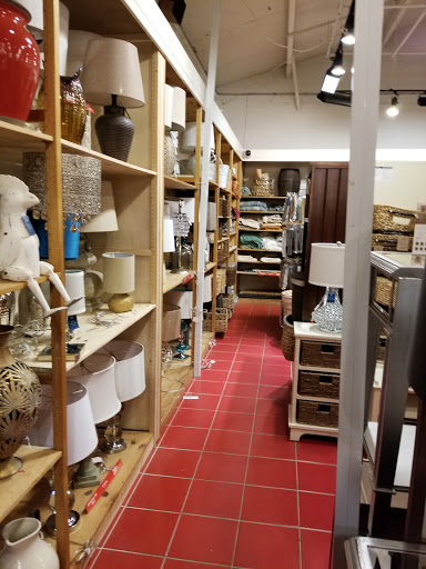 Home Goods Store «Pier 1 Imports», reviews and photos, 7 E Jericho Turnpike, Huntington Station, NY 11746, USA