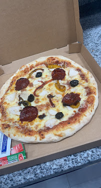 Pepperoni du Pizzas à emporter Les trois frères pizzeria à Toulon - n°2