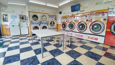 苫小牧大型温水コインランドリー 洗濯職人 ～柏木店～