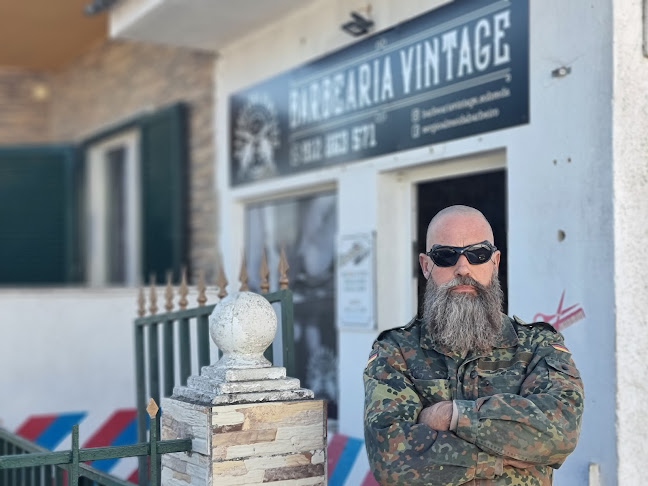 Vintage Barber Shop - Barbearia