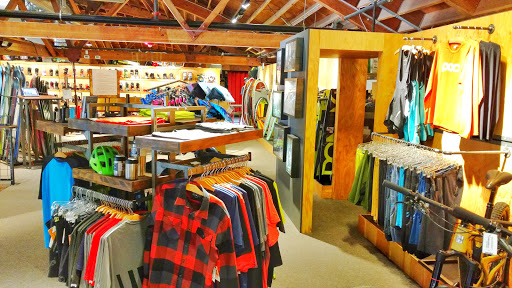 Ski Shop «evo Seattle Store», reviews and photos, 3500 Stone Way N, Seattle, WA 98103, USA