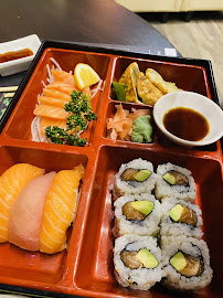 Plats et boissons du Restaurant japonais Ayako Sushi Pontet à Le Pontet - n°12