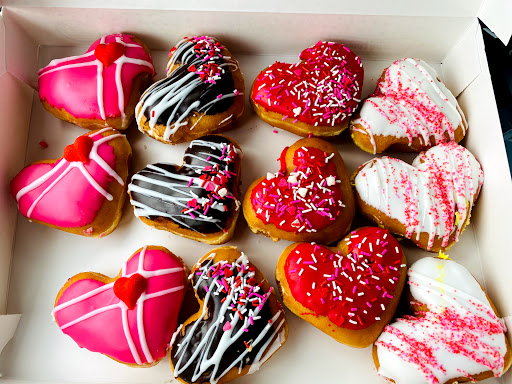 Bakery «Krispy Kreme Doughnuts», reviews and photos, 1984 W Main St, Mesa, AZ 85201, USA