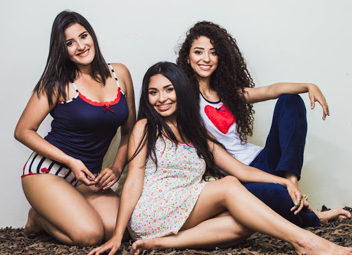 Stores to buy women's plaid pants Barquisimeto