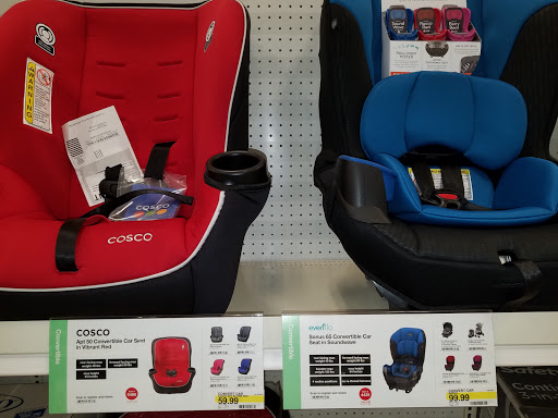 Department Store «Target», reviews and photos, 2099 Skokie Valley Rd, Highland Park, IL 60035, USA