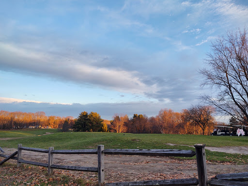 Golf Course «Maynard Golf Course», reviews and photos, 50 Brown St, Maynard, MA 01754, USA