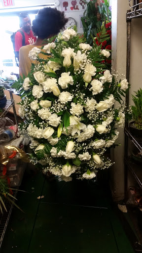 Florist «Minnesota Florist», reviews and photos, 4181 Minnesota Ave NE, Washington, DC 20019, USA