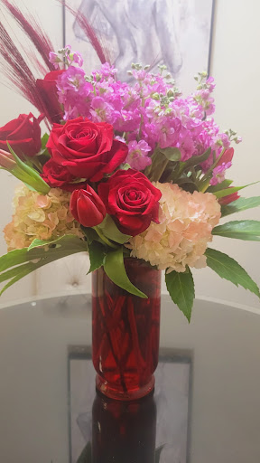 Florist «Amazing Floral Events», reviews and photos, 1715 N Pine Ave, Ocala, FL 34475, USA