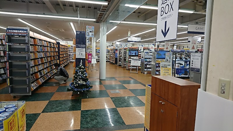 ゲオ高知南国店