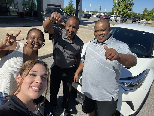 Toyota Dealer «Rivergate Toyota», reviews and photos, 1520 Gallatin Pike N, Madison, TN 37115, USA